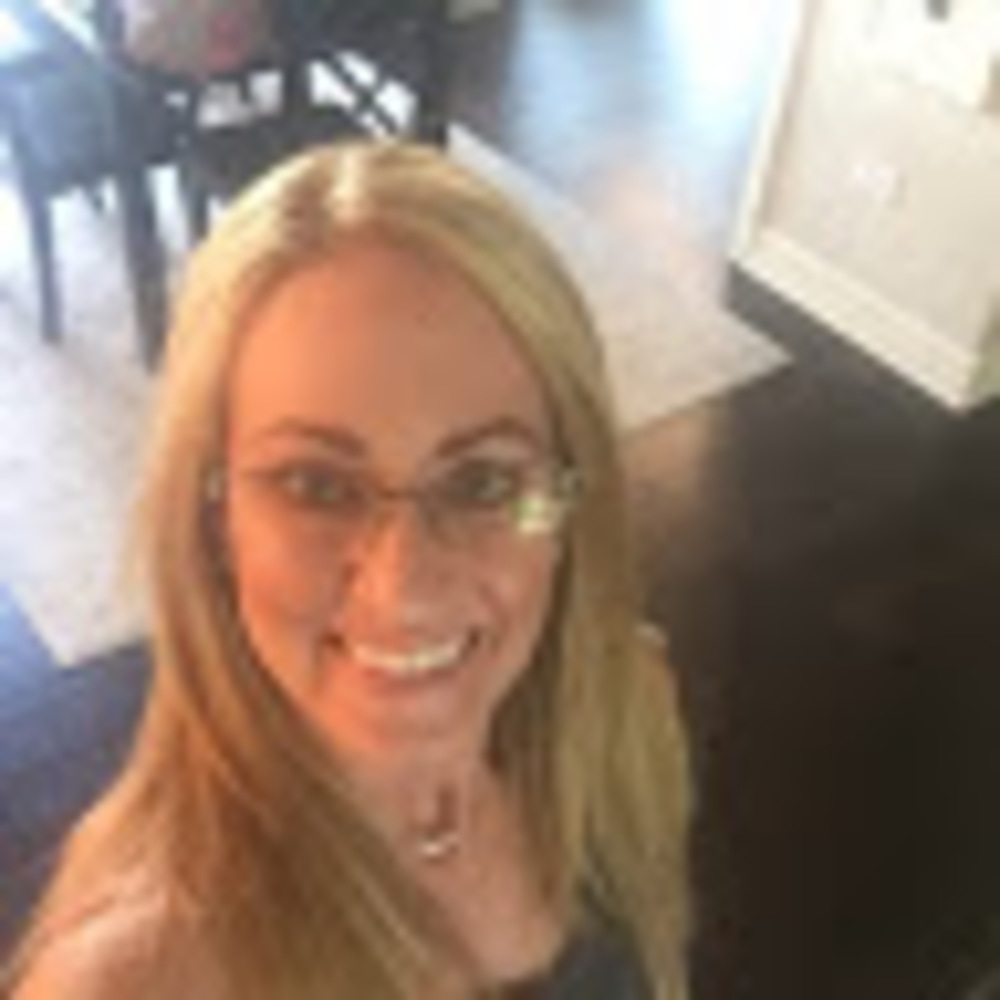 Meet your Posher, Kasey